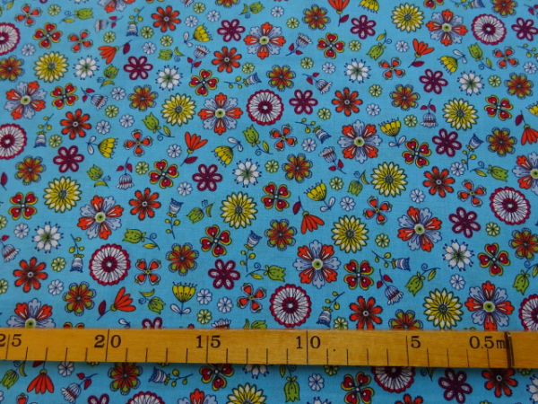Baumwolle bunte Blumen rote Blumen gelbe Blumen auf hellblau 150 cm breit 1,60 Meter RESTSTÜCK